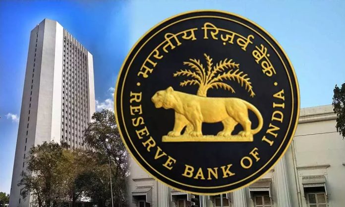 RBI Action: RBI imposed lakhs of rupees as fine on these 6 banks for violating the rules, do you have an account in them?