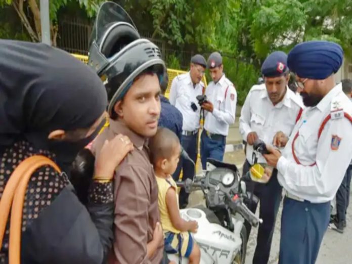 Traffic Police Rules Traffic police is issuing challan of 25000 rupees for these two-wheelers