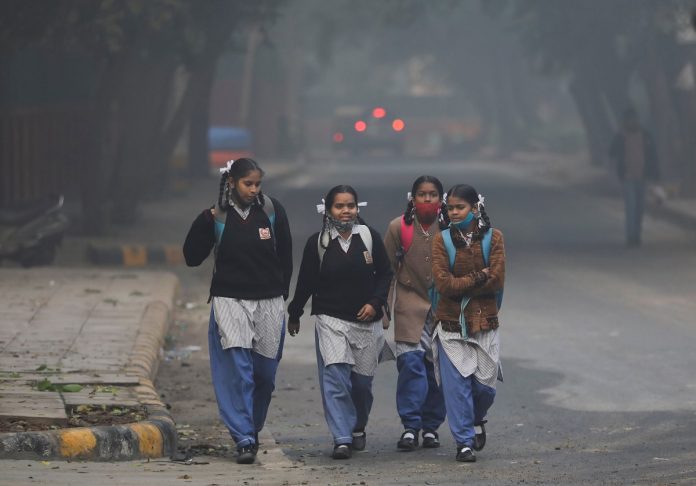 School Closed: GRAP-4 implemented in Delhi, all schools closed except 10th-12th, know what will be the restrictions