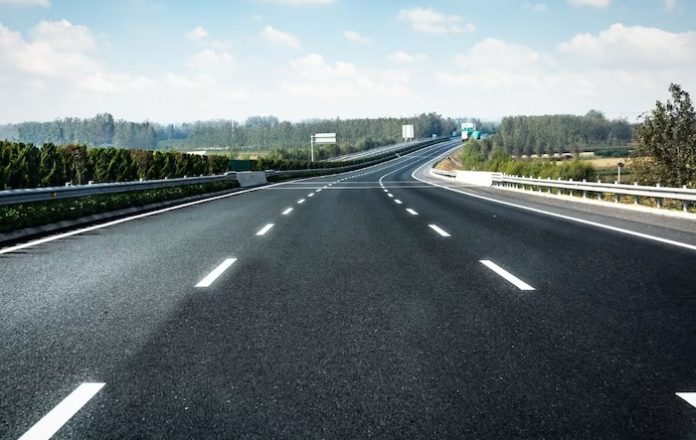 New Expressway: 1300 km journey will be completed in 13 hours, new expressway is about to open