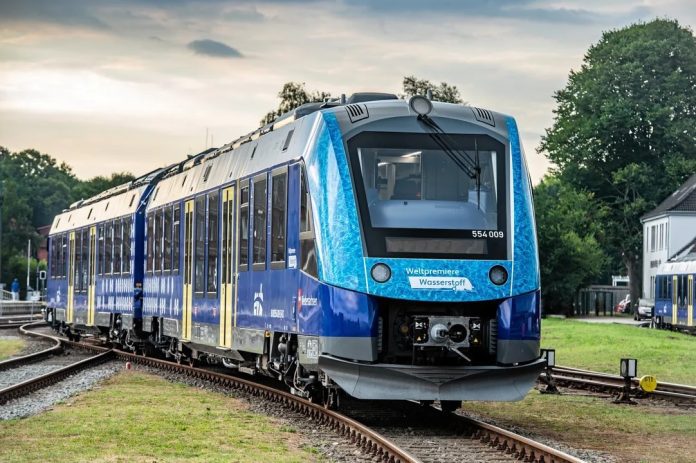 New Hydrogen Train: Country’s first hydrogen train ready to run on this route, know date and route