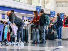 Airport rules changed Now you will not be able to carry so much luggage in the plane during the journey, otherwise you will be fined