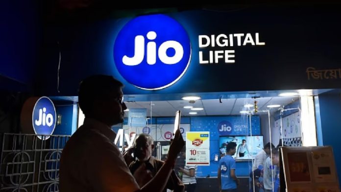 Jio Recharge Plan: Disney+ Hotstar free with 2GB high-speed data and 90 days validity, check plan details