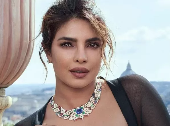 Priyanka Chopra was seen spending quality time with Malti, the fans were in love with her daughter after seeing the cute photo.