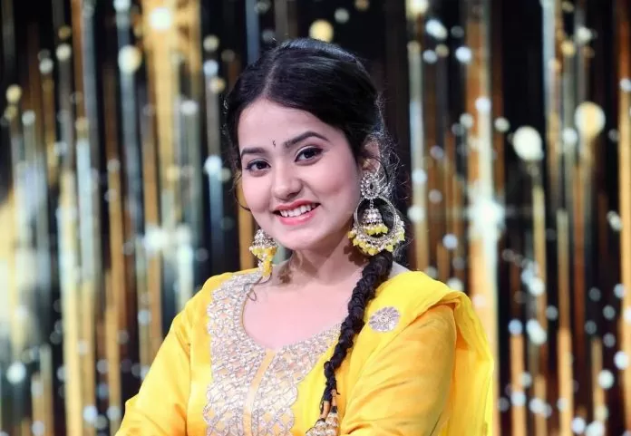 Indian Idol 13 contestant Bidipata Chakraborty's beauty is being discussed, she became a star before winning the show, got acting offers