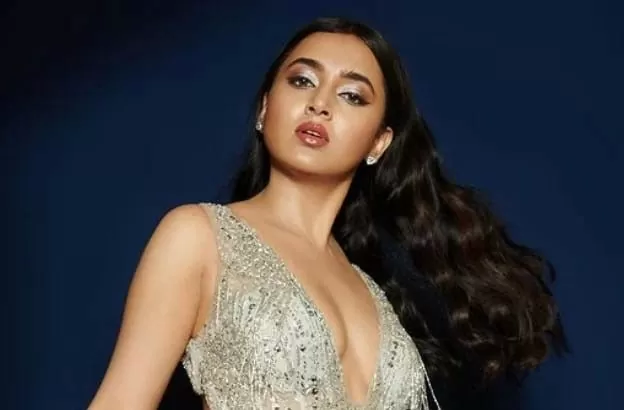 Tejasswi Prakash was seen wreaking havoc in a small bralette, the hot look made people's hearts clean bo*ld