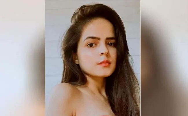 Taarak Mehta Ka Ooltah Chashmah Bhide's daughter 'Sonu' looked very bold in this picture, you must have never seen this sexy style of actress