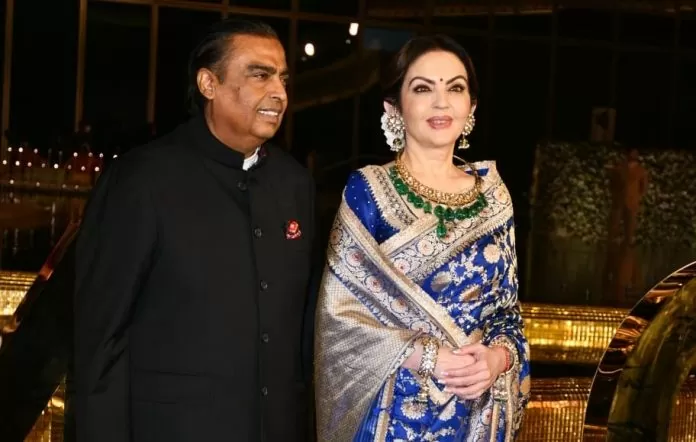 Nita Ambani royal look in Banarasi saree, looted limelight, seen with Mukesh Ambani