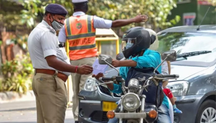 Traffic police cannot issue challan if this app is present in smartphone