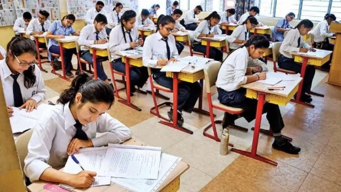 CBSE Exams: Now 10th and 12th board exams will be held twice a year, the government is making a plan