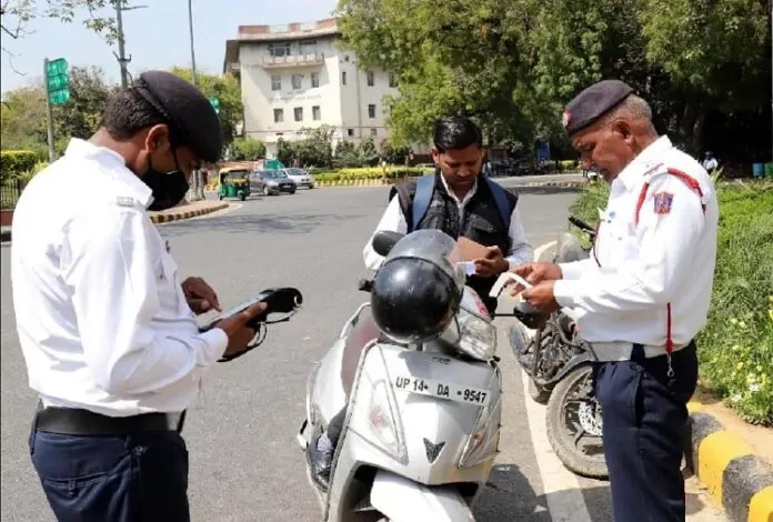 Traffic Challan Updte: Now police will not be able to issue challan to vehicles at night, order issued to traffic police