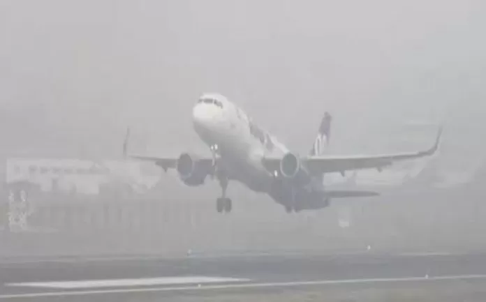 Flight Delayed: 130 flights late, 5 canceled from Delhi airport, check latest updates before traveling