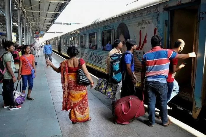 Train Cancelled: Big news for railway passengers! More than 50 trains have been cancelled, see the list