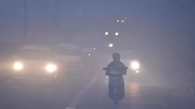 Weather Update Alert of dense fog and cold wave in 17 districts, cold day situation, know the condition of your city