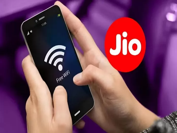 Jio Special Plan: You will get subscription of 12 OTT apps with 2 GB data daily, a great plan from Jio