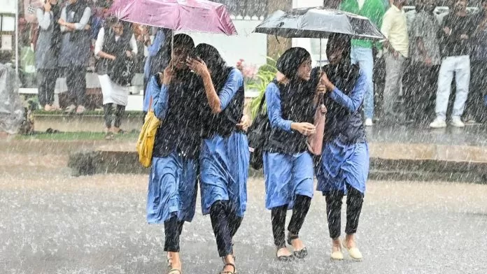 Rain Alert: Heavy rains will start in these 13 states from today, IMD issued alert